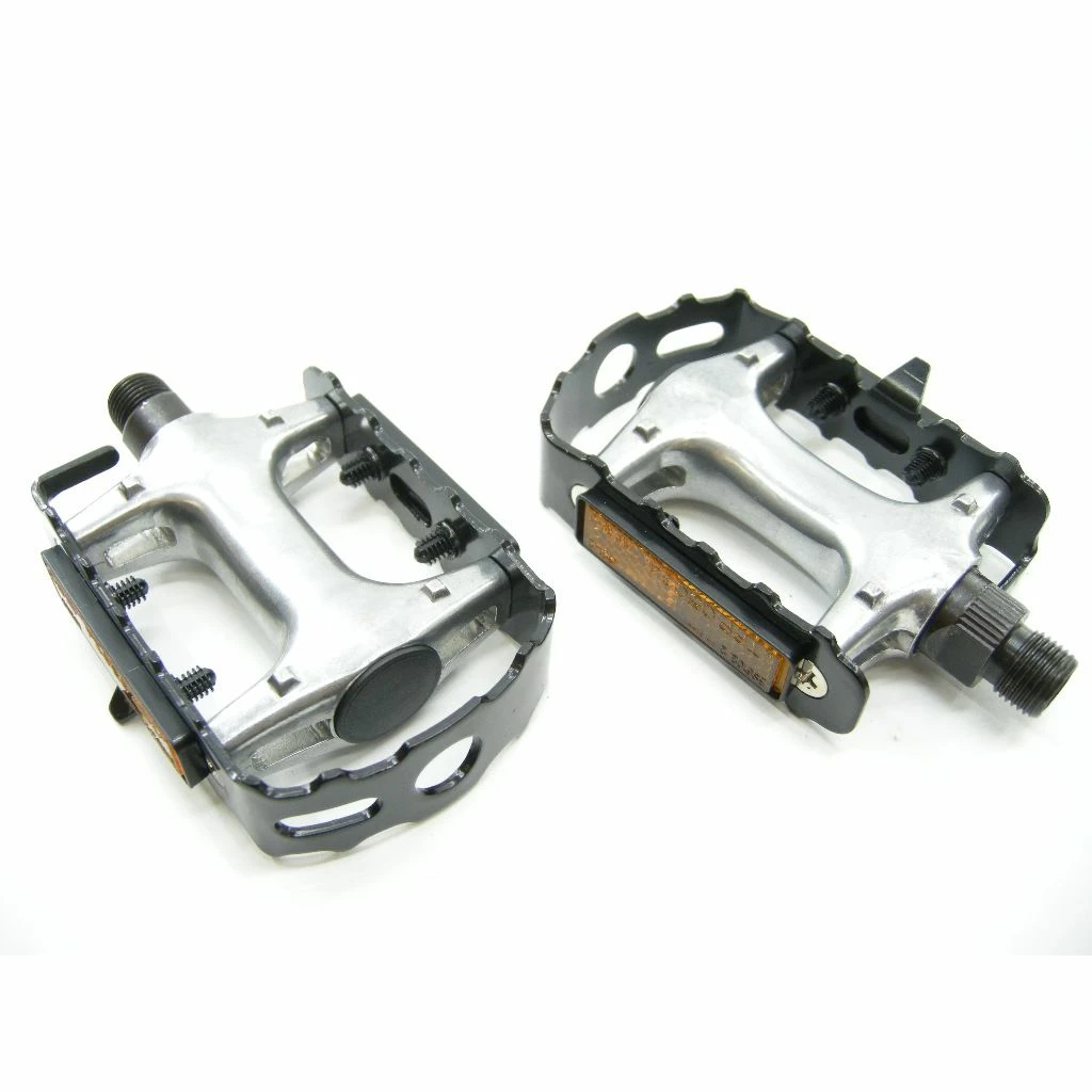 Wellgo Pedale UP-112S Alu Mit Reflektoren 1 Wellgo Pedale UP-112S Alu Mit Reflektoren